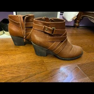 Woman’s tan ankle boots